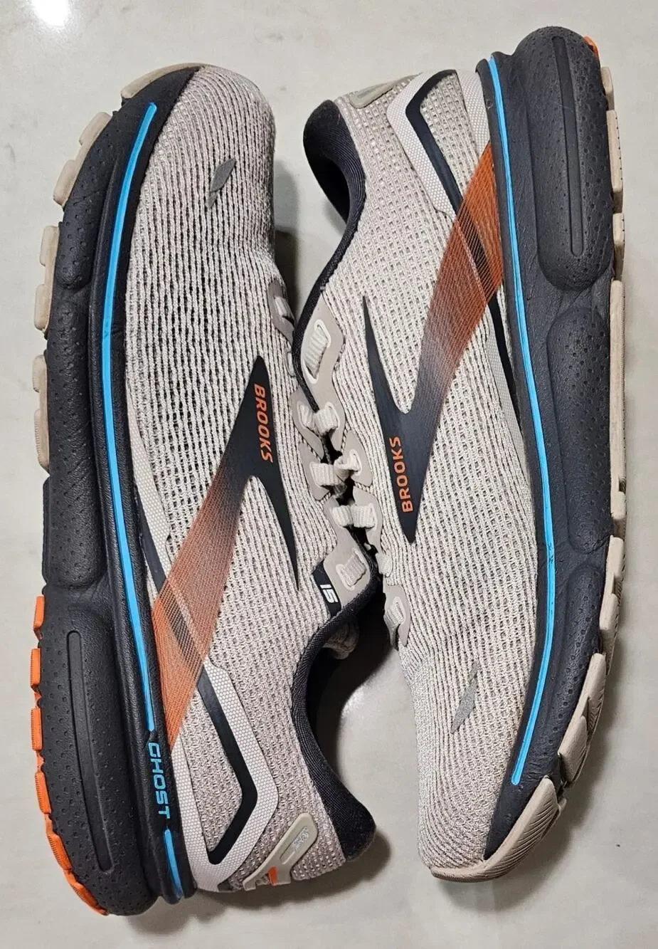 Brooks Ghost 15 Oyster Black Orange Men's Size 7 Running Shoes 1103931D141